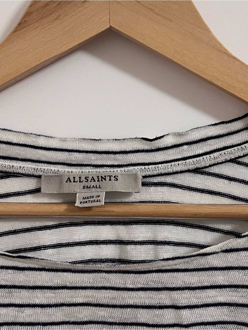 AllSaints Striped Pina Stripe T-Shirt in White and Black size small